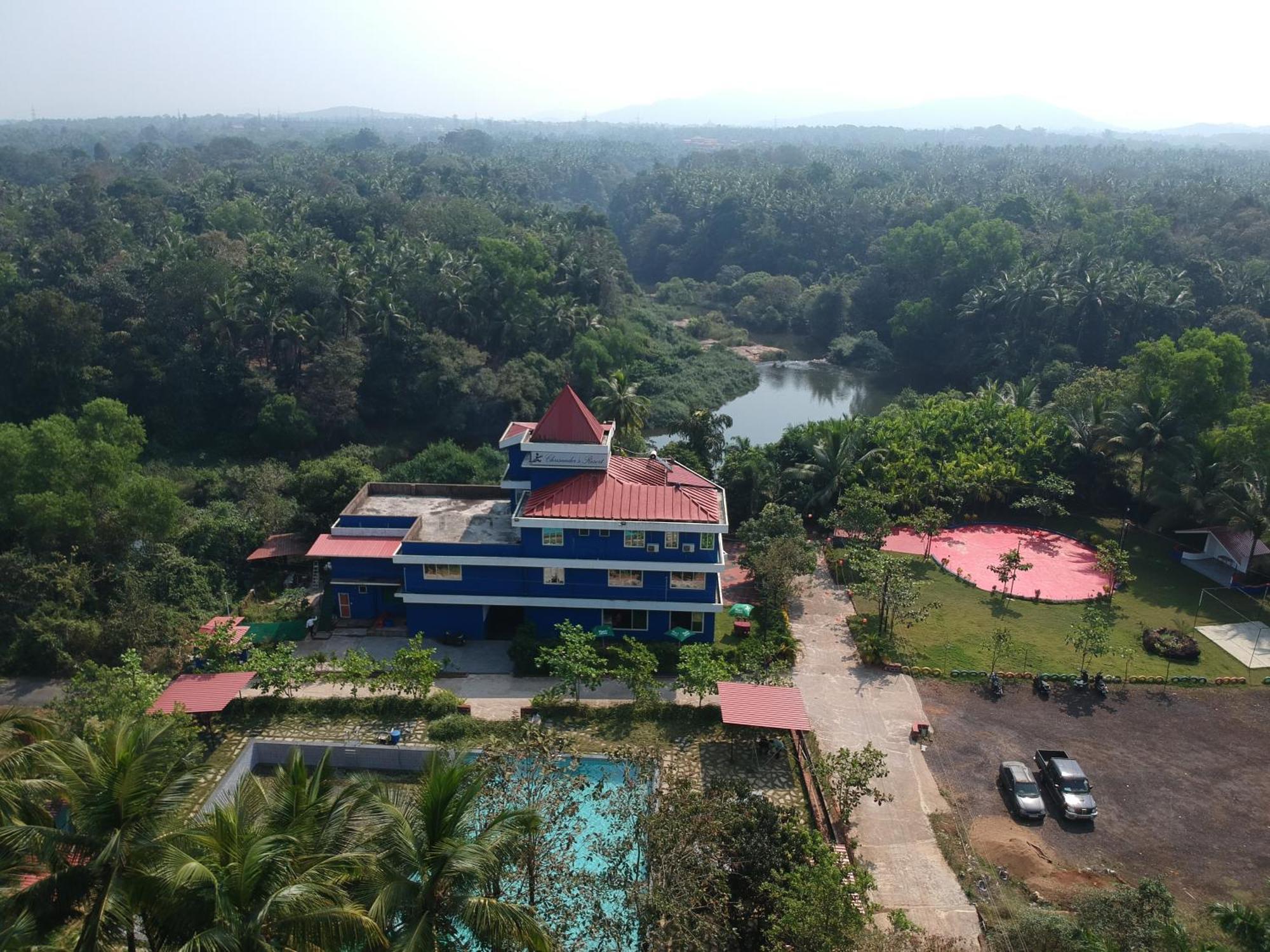 Chrisander'S Resort Quepem ภายนอก รูปภาพ