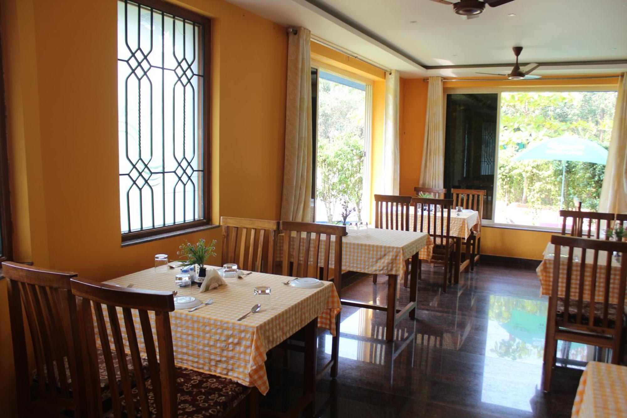 Chrisander'S Resort Quepem ภายนอก รูปภาพ